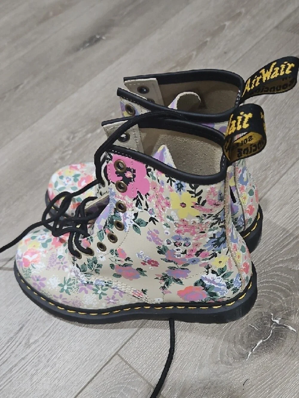 Dr. Martin Floral Combat Boots - Pastel Multi - Picture 2 of 2